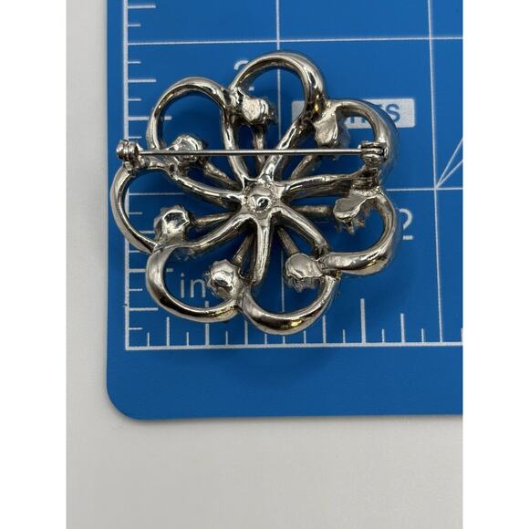 Vintage Rhinestone Brooch Clear Blue Scatter Pin Some Yellowing J1-3006 - Picture 5 of 8